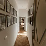 Castello Di *