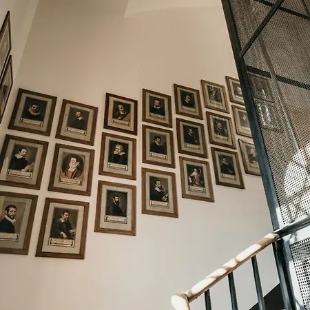 Castello Di *