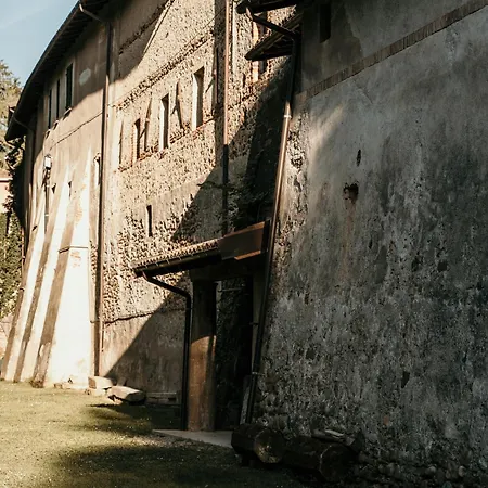 Castello Di Appartement *